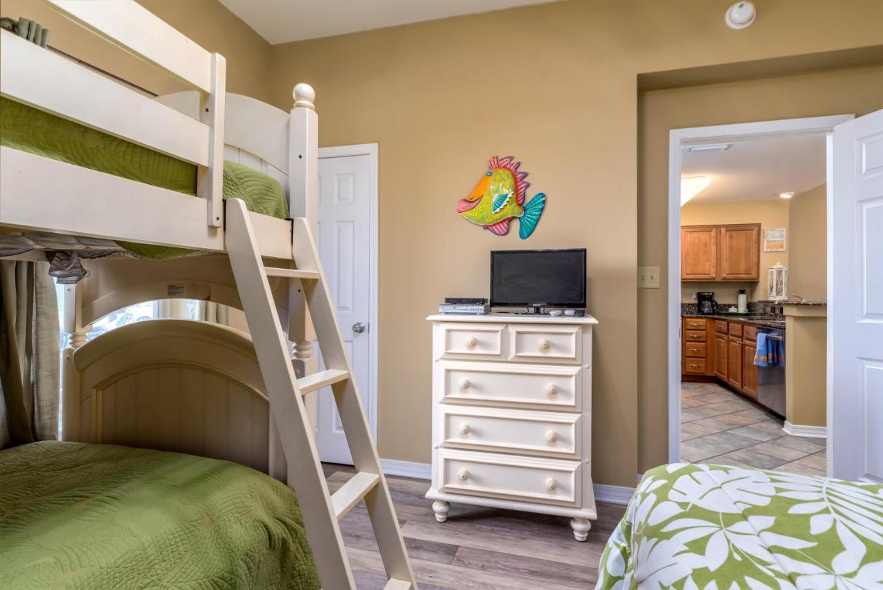Footprints In The Sand - Beautiful First Floor Walk-Out Is Only Steps To The Pool And Beach Boardwalk! Condo Dauphin Island Eksteriør billede